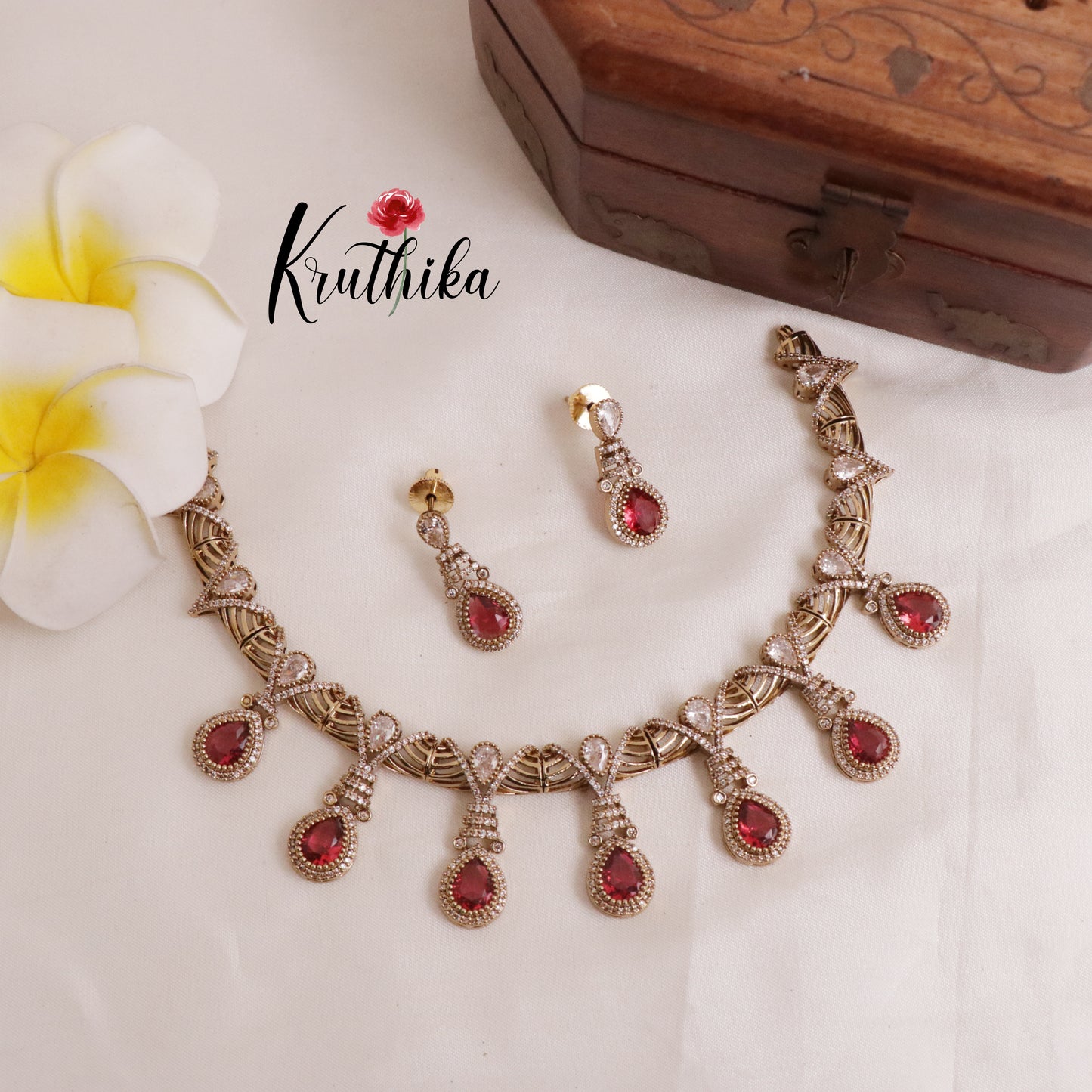 Gorgeous AD Victorian Necklace (Available in 2 colours)NC1980