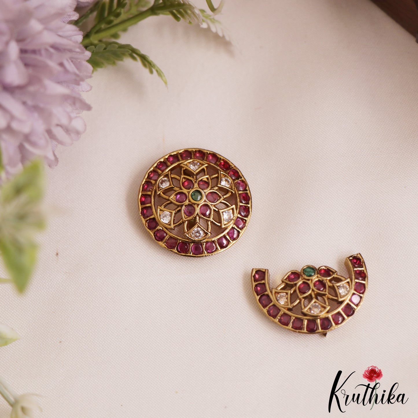 Classic Floral Motifs Chandra Surya Kemp Hair Ornaments J373