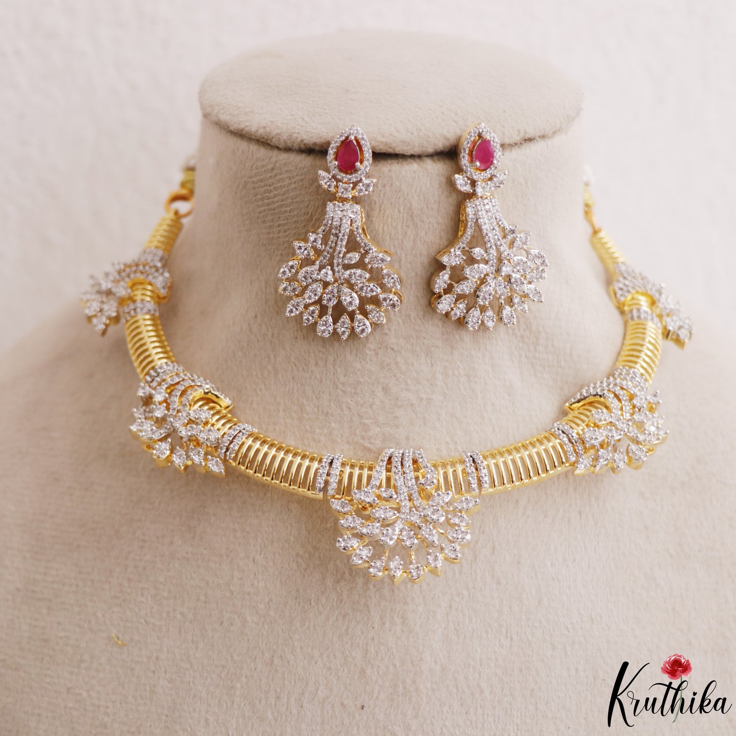 Sparkling Leaf Motifs Gold-Tone CZ Hasli Necklace NC3243 (Available In 2 Colors)