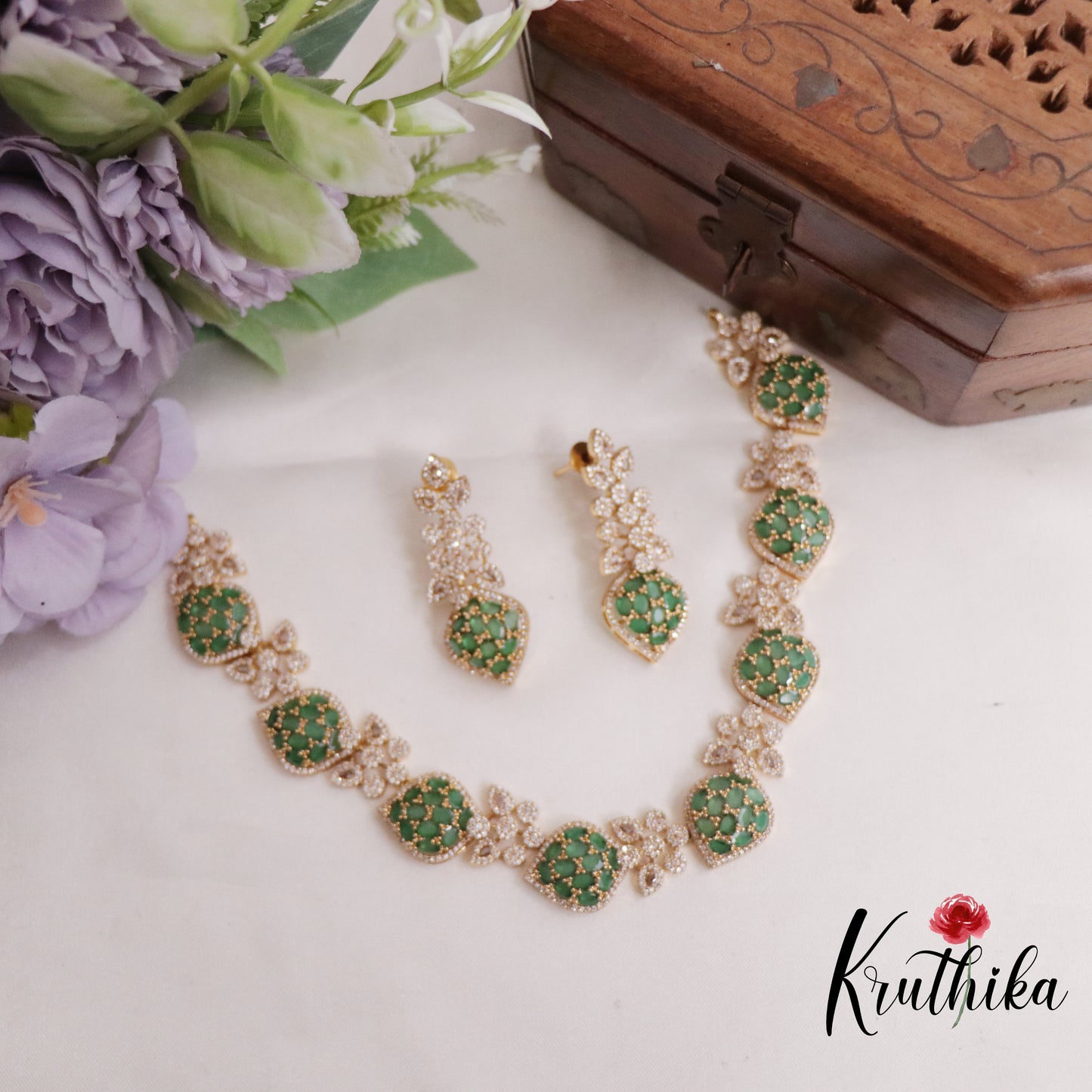 Simple CZ Leaf Motif Necklace NC2330 (Available in 4 colours)