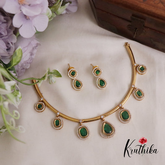 Simple AD Pendant Hasli Necklace NC2190