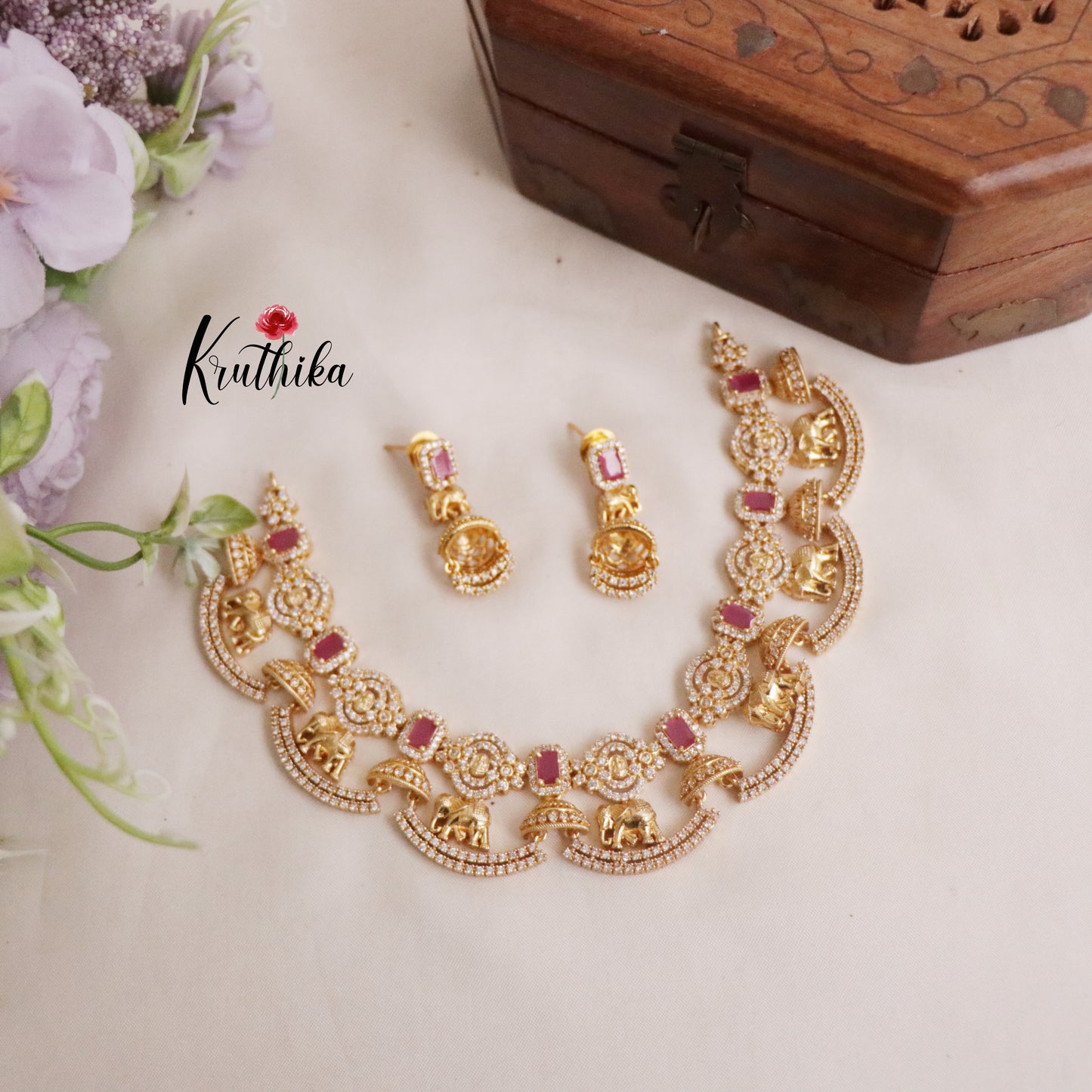 Beautiful AD Elephant Grace Choker NC2204 (Available in 2 colours)