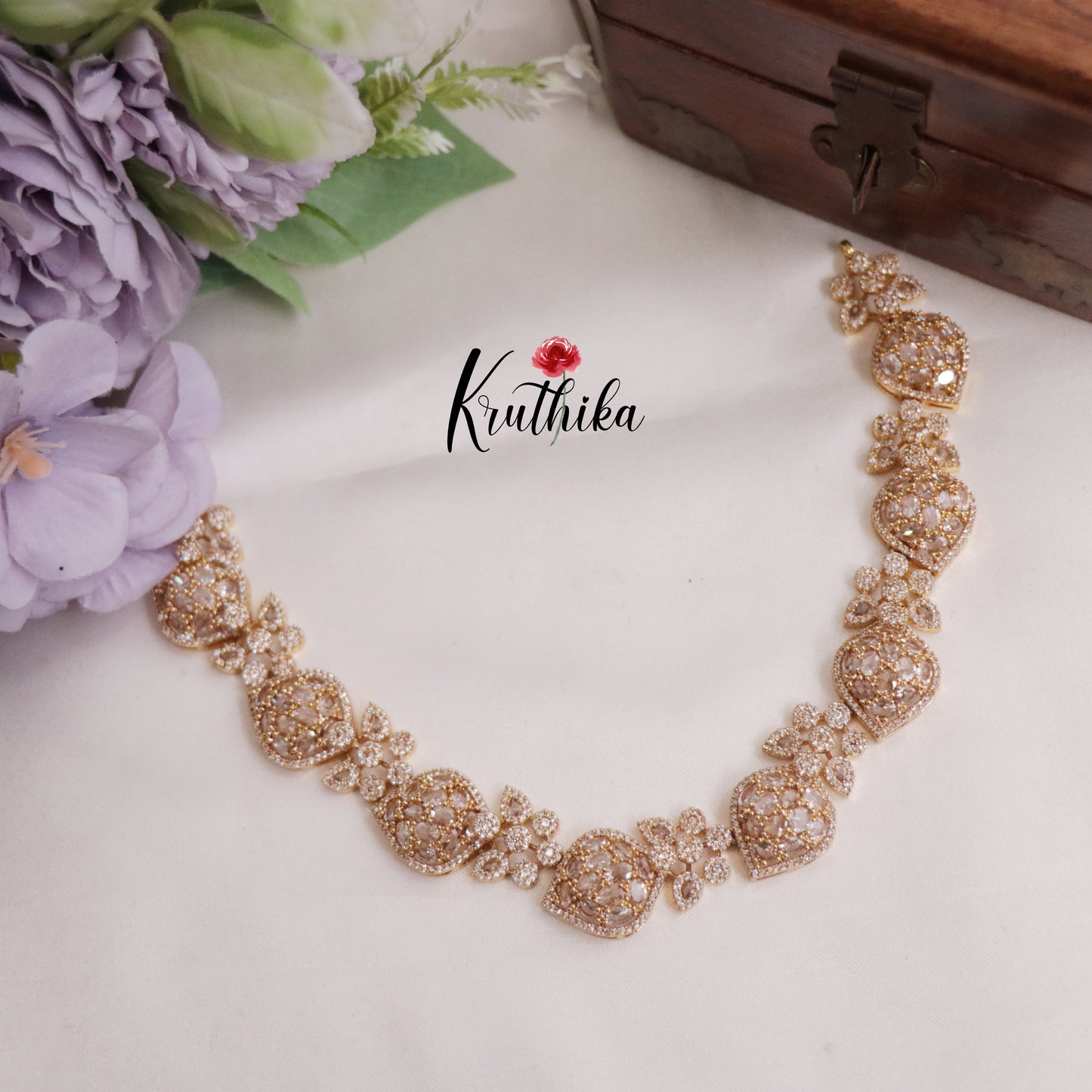 Simple CZ Leaf Motif Necklace NC2330 (Available in 4 colours)