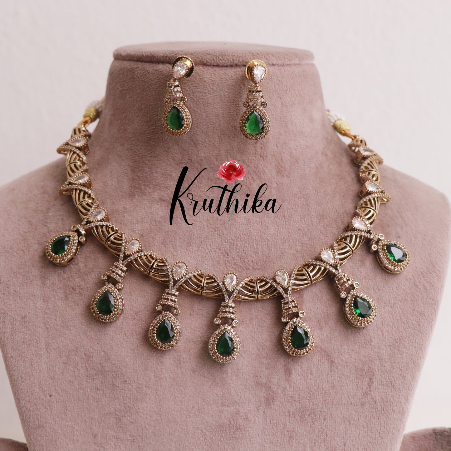 Gorgeous AD Victorian Necklace (Available in 2 colours)NC1980