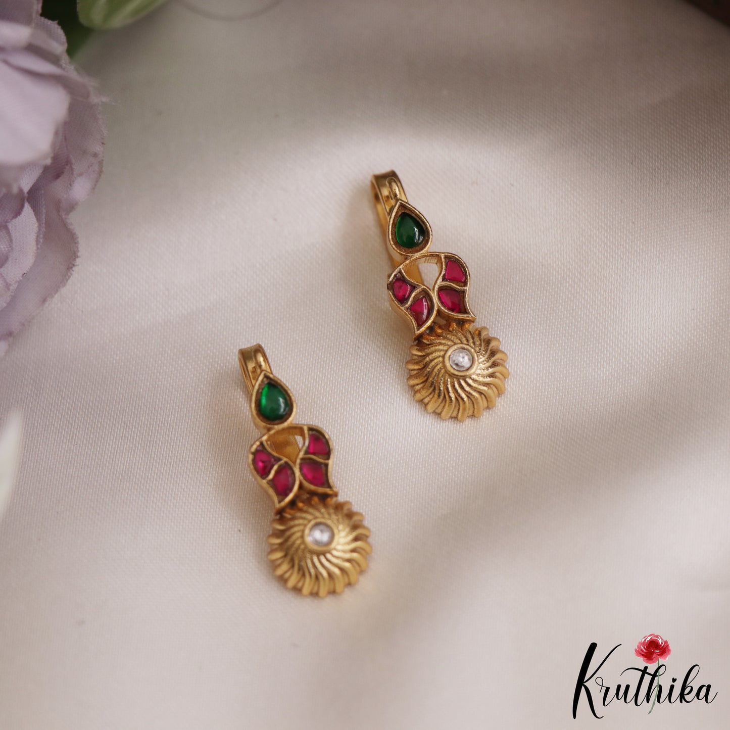 Simple Kemp Teardrop Floral Earcuffs | Upper Earrings | Bugadi Earrings E864