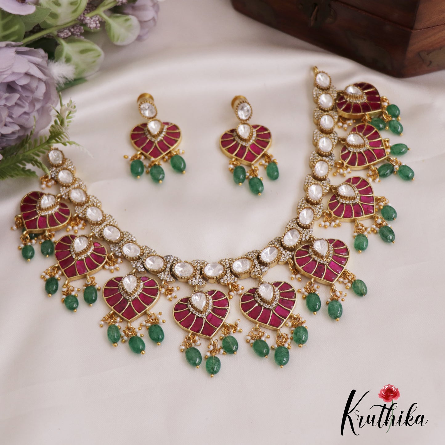 Premium Leaf Motifs Moissanite Jadau Choker With Green Bead Drops NC2727
