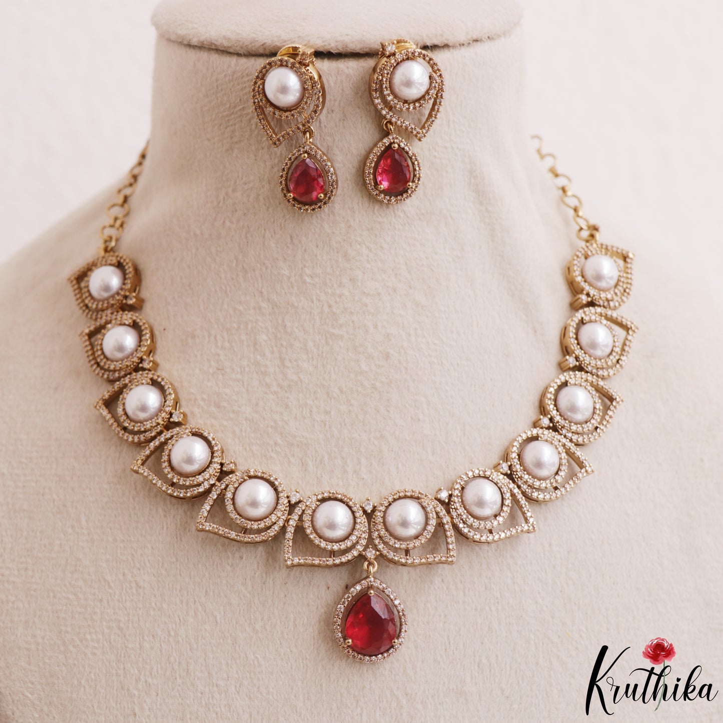 Elegant Pearl Leaf Motifs CZ Victorian Necklace NC3154 (Available In 6 Colors)
