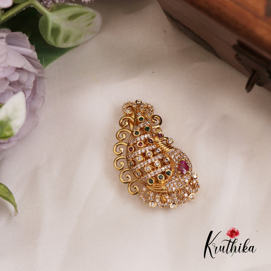 Classic Peacock Motifs Saree Pin SP51