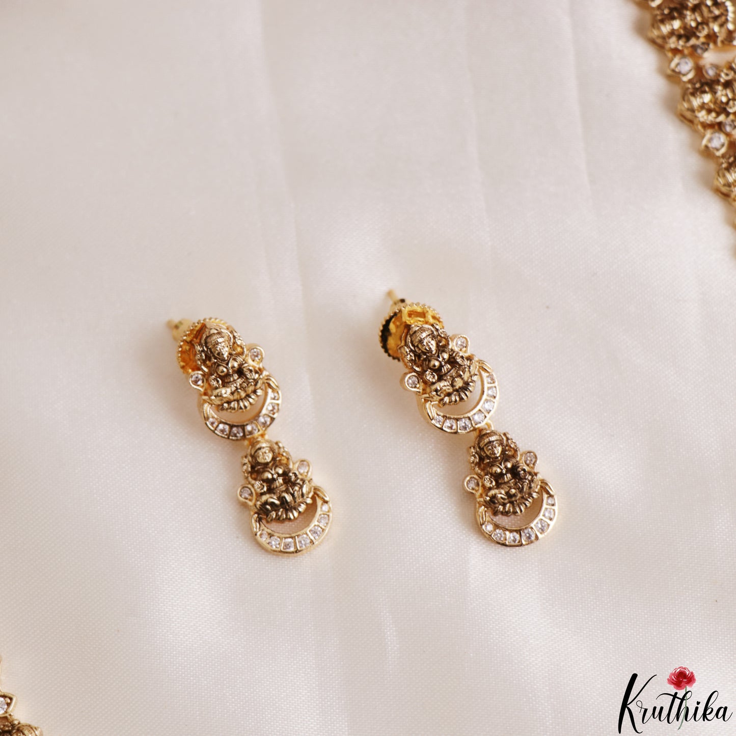 Elegant Antique Lakshmi Motifs Temple Haaram LH2193