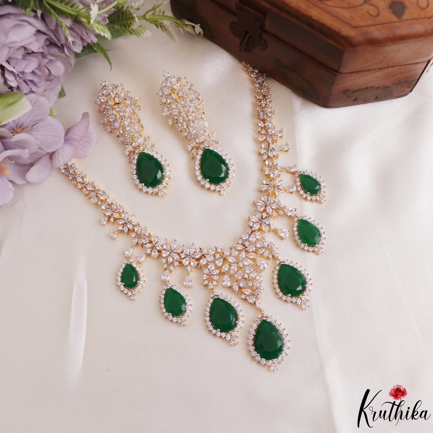 Sparkling Teardrop Motifs Diamond-Finish CZ Victorian Necklace NC3262 (Available In 2 Colors)