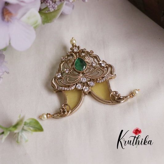 Beautiful Victorian Puligoru Pendant PS26 (Available in 2 Colours)