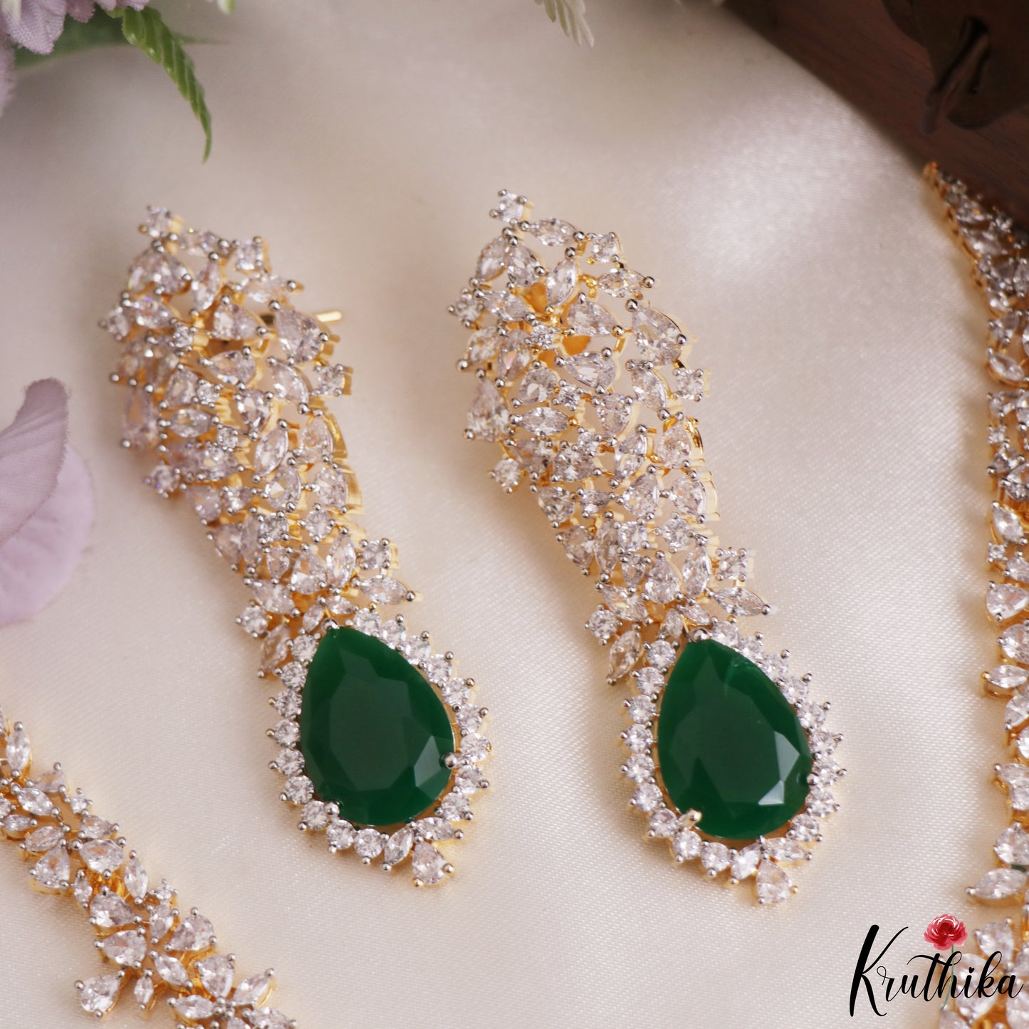 Sparkling Teardrop Motifs Diamond-Finish CZ Victorian Necklace NC3262 (Available In 2 Colors)
