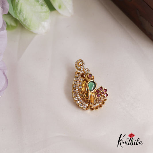 Beautiful Kemp Peacock Saree Pin SP34