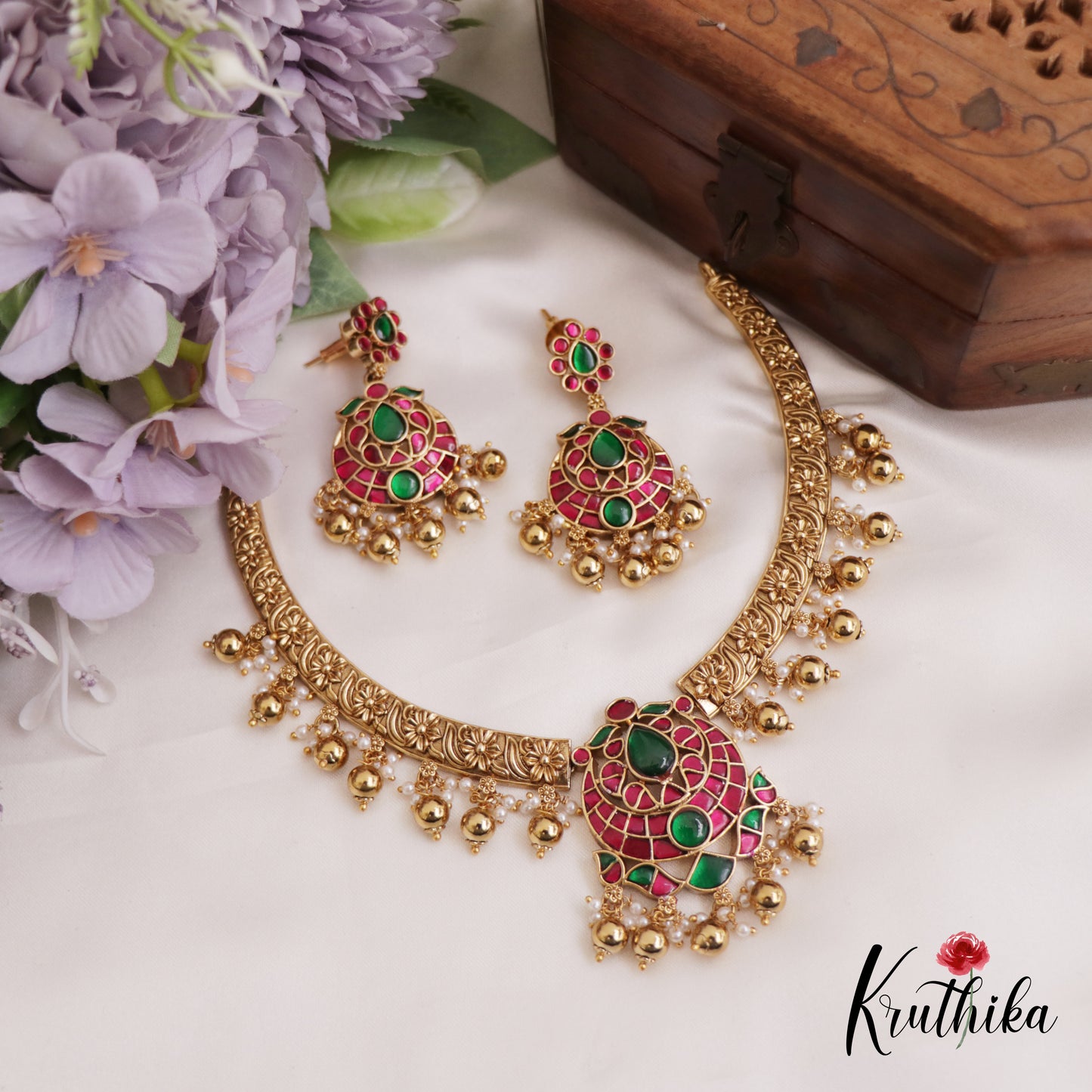 Elegant Antique Floral Motifs Jadau Necklace With Bead Drops NC2695 (Available In 2 Colors)