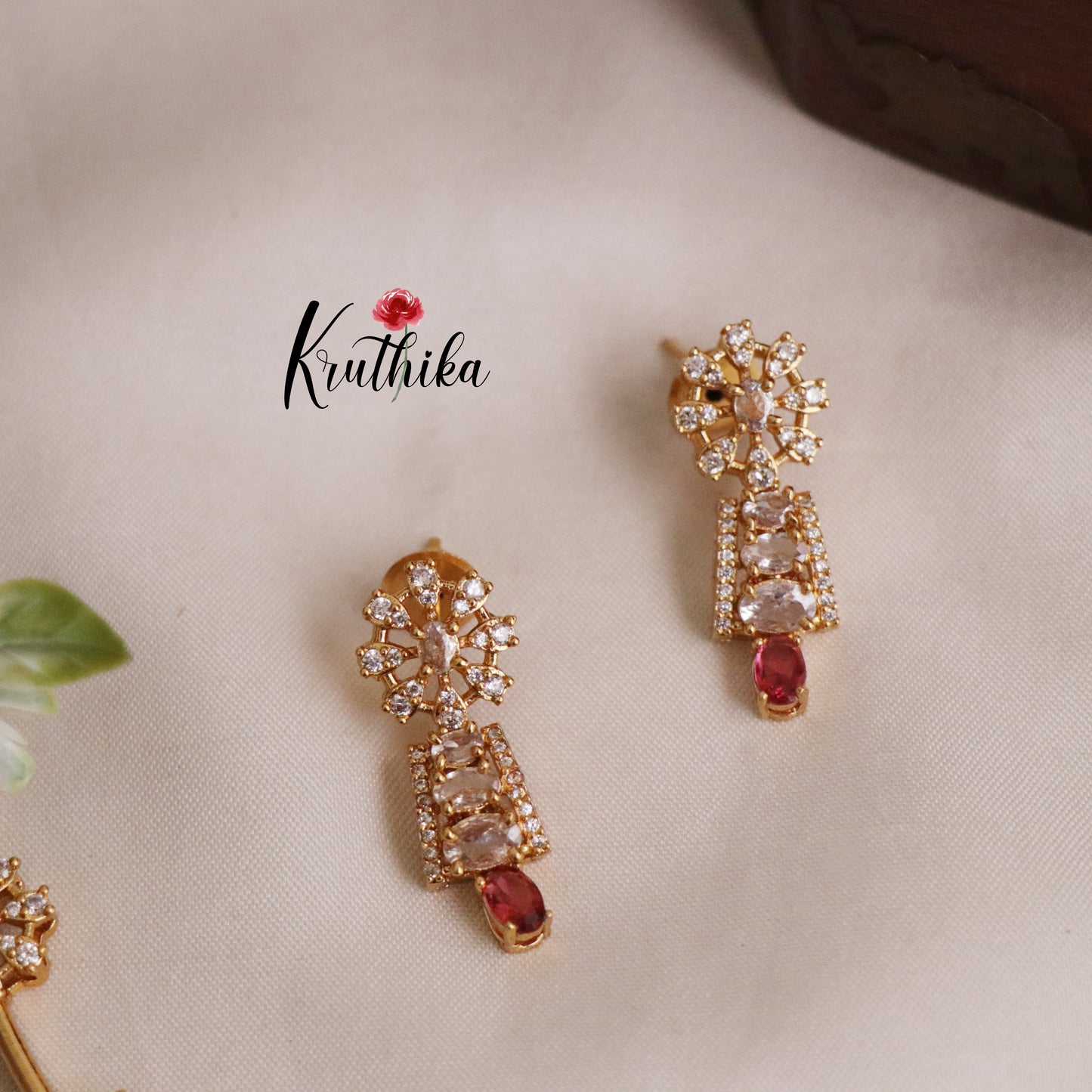 Gorgeous Floral Kundan Contemporary Necklace Set NC2163 (Available in 7 Colours)