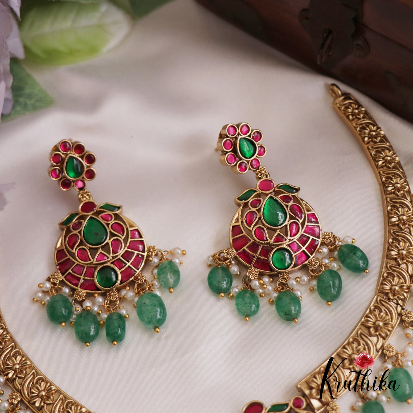 Elegant Antique Floral Motifs Jadau Necklace With Bead Drops NC2695 (Available In 2 Colors)