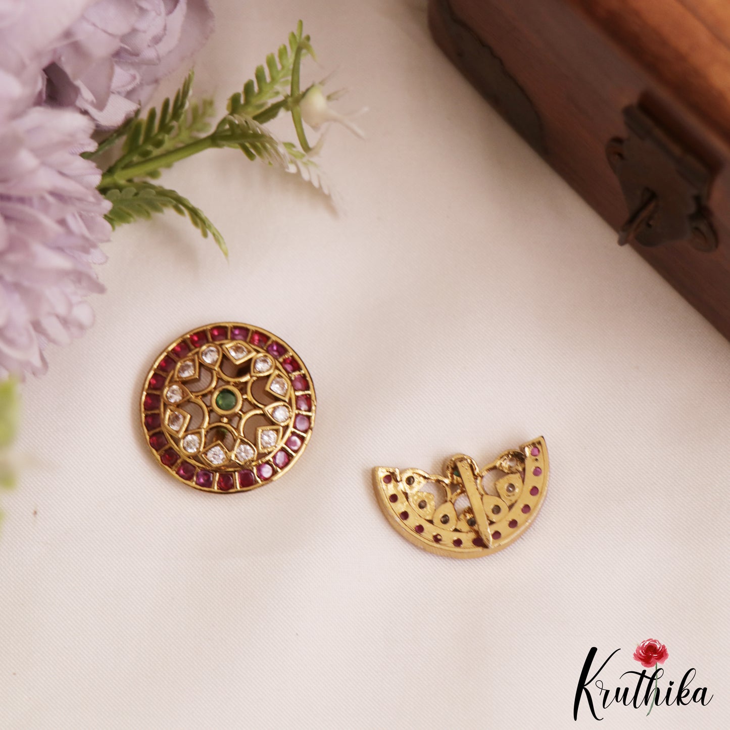 Pretty Floral Motifs Chandra Surya Kemp Hair Ornaments J374