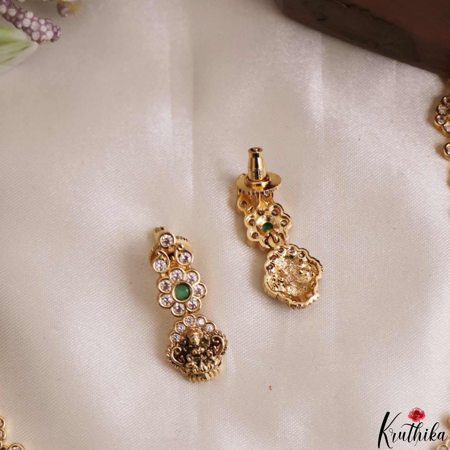 Classic Antique Nagas Lakshmi Floral Motifs Temple Choker NC3184 (Available In 2 Colors)