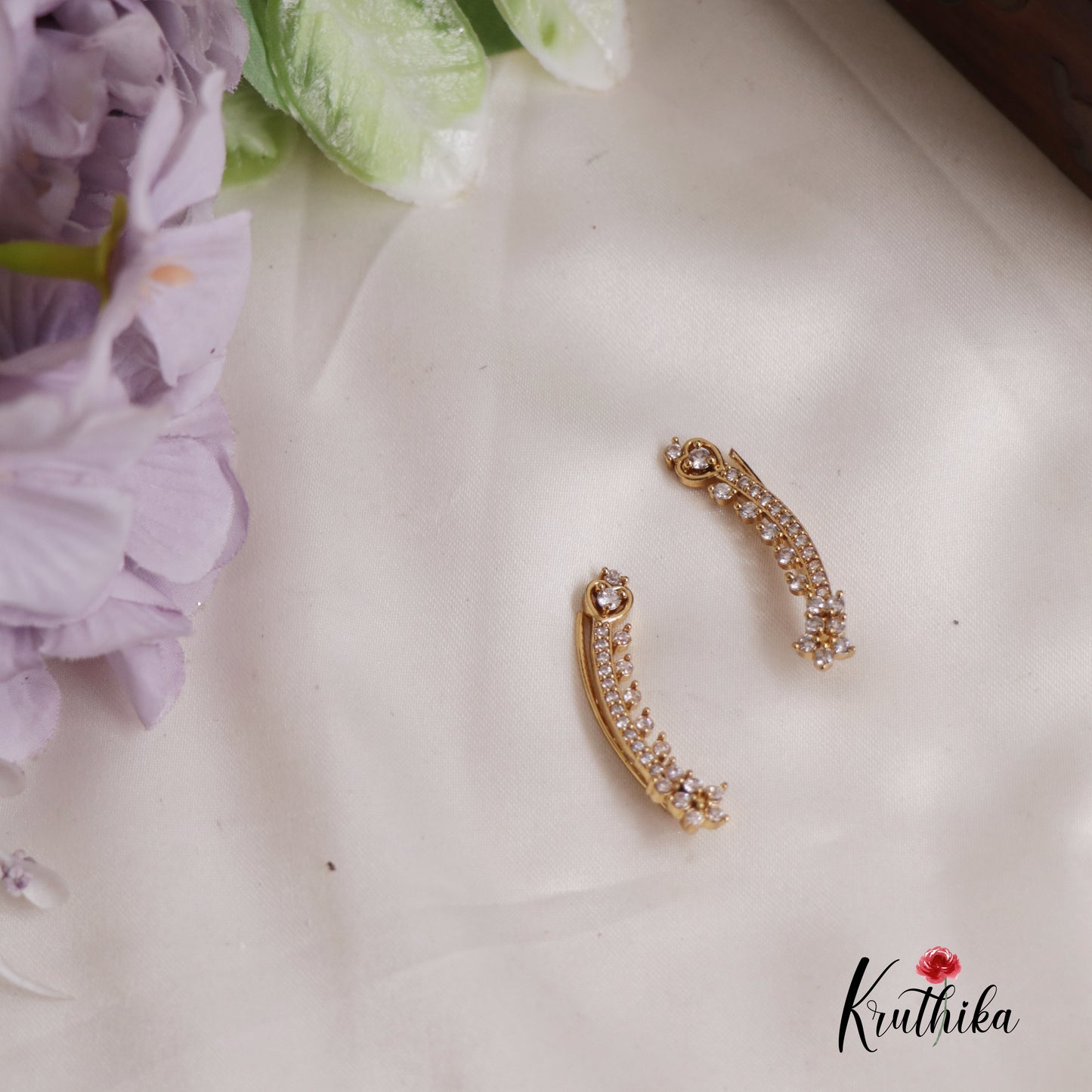 Gorgeous AD Stone Floral Ear Climbers E780