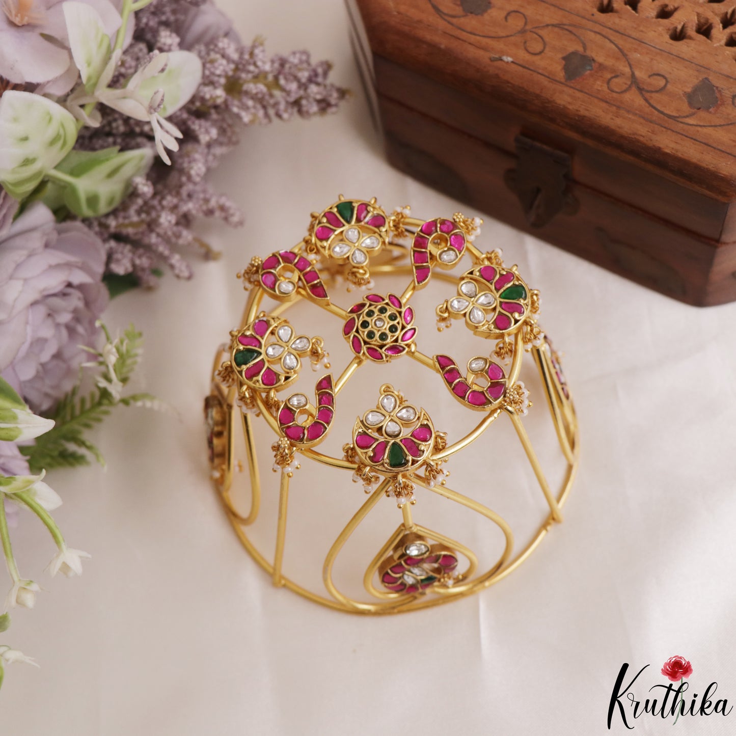 Premium Floral Peacock Motifs Jadau Golden Hair Bun J415