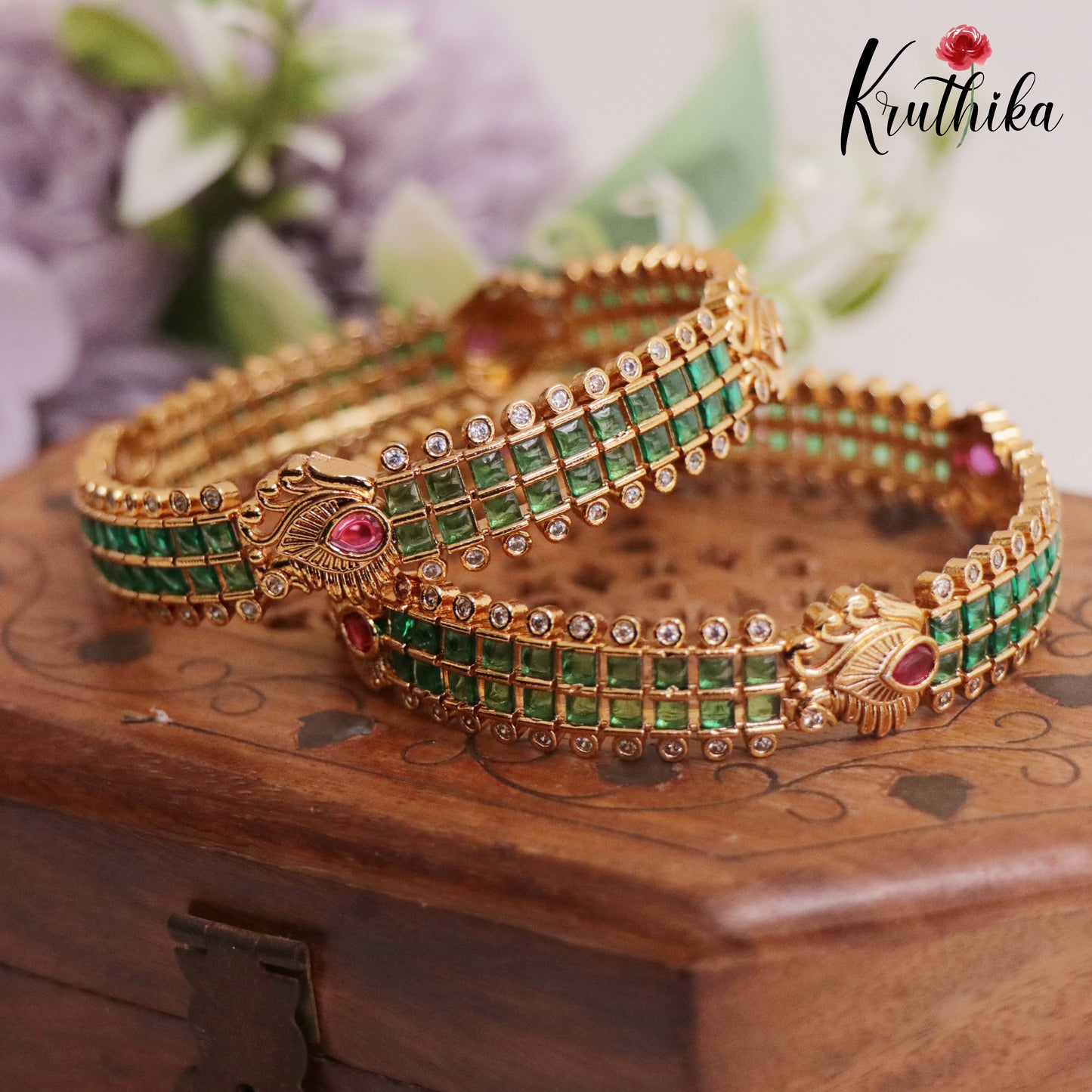 Beautiful Emerald Peacock Bangles B140 (Available in 2 Colors)