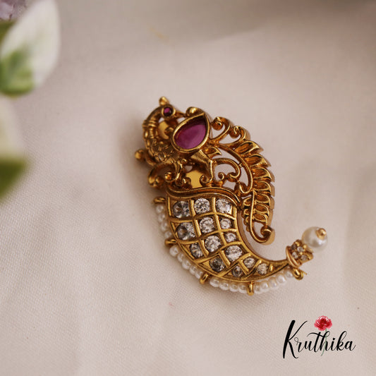 Beautiful Peacock Motifs Kemp Saree Pin SP53