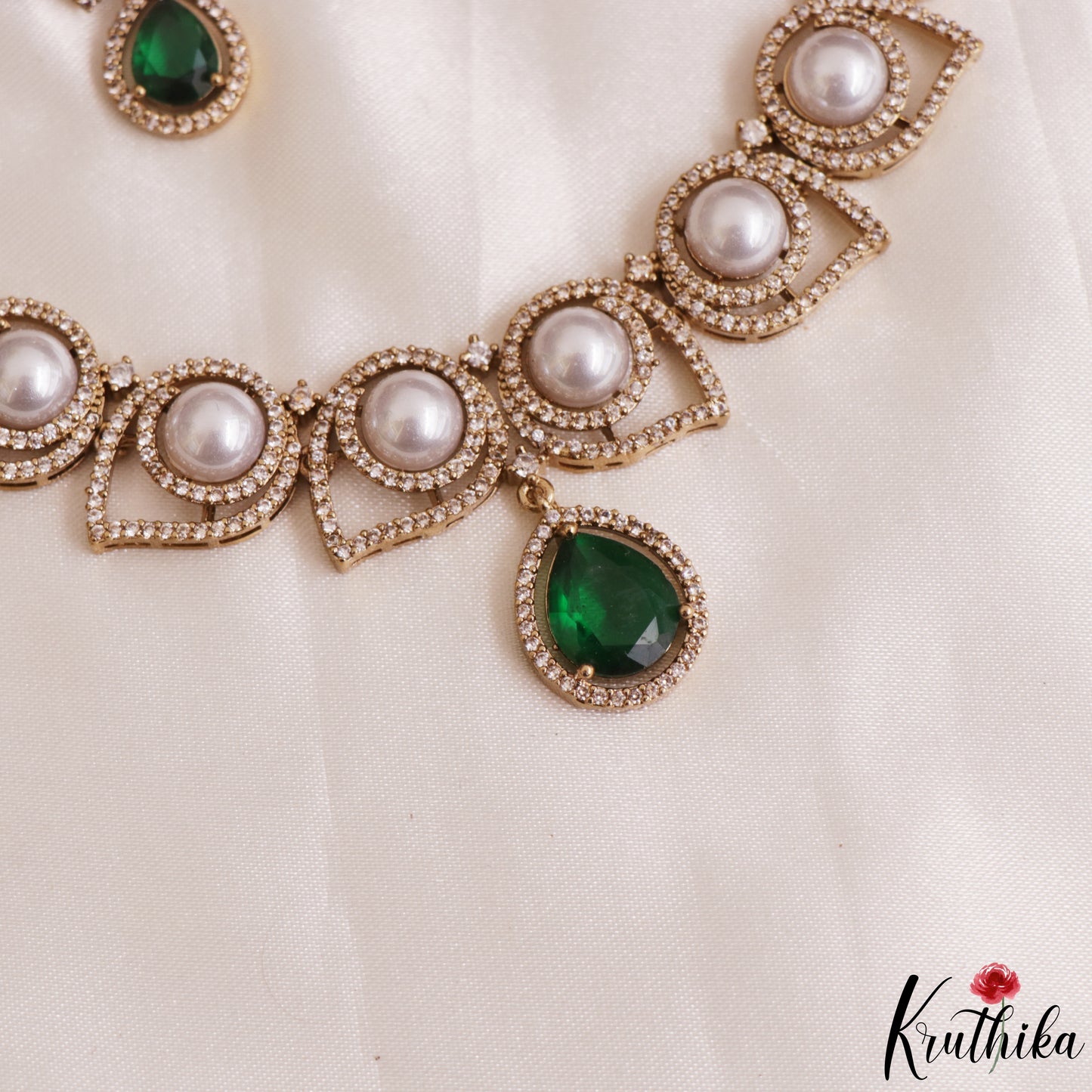 Elegant Pearl Leaf Motifs CZ Victorian Necklace NC3154 (Available In 6 Colors)