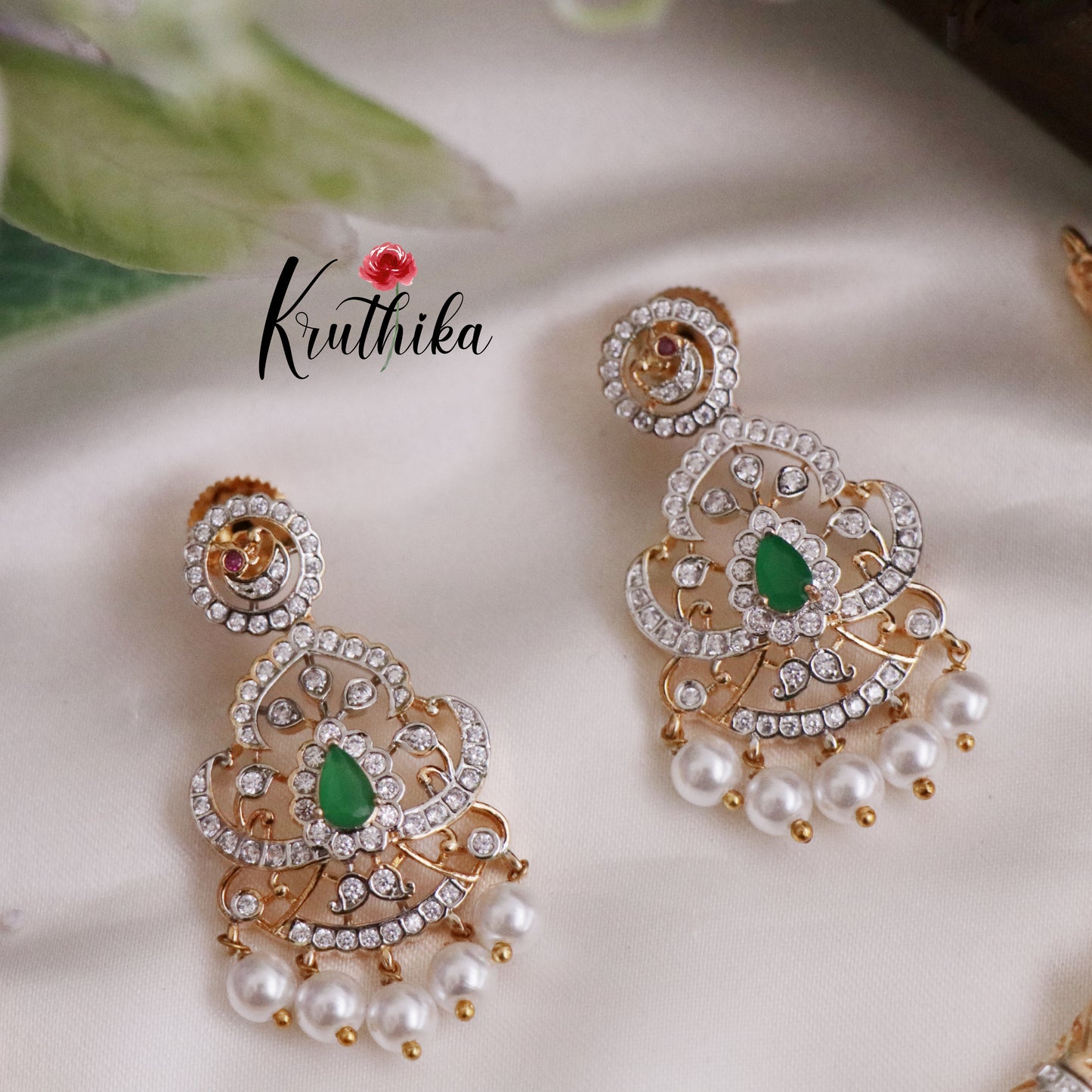 Simple AD/ Victorian Hasli Necklace with Peacock Pendant Drops NC2251 (Available in 3 Colours)