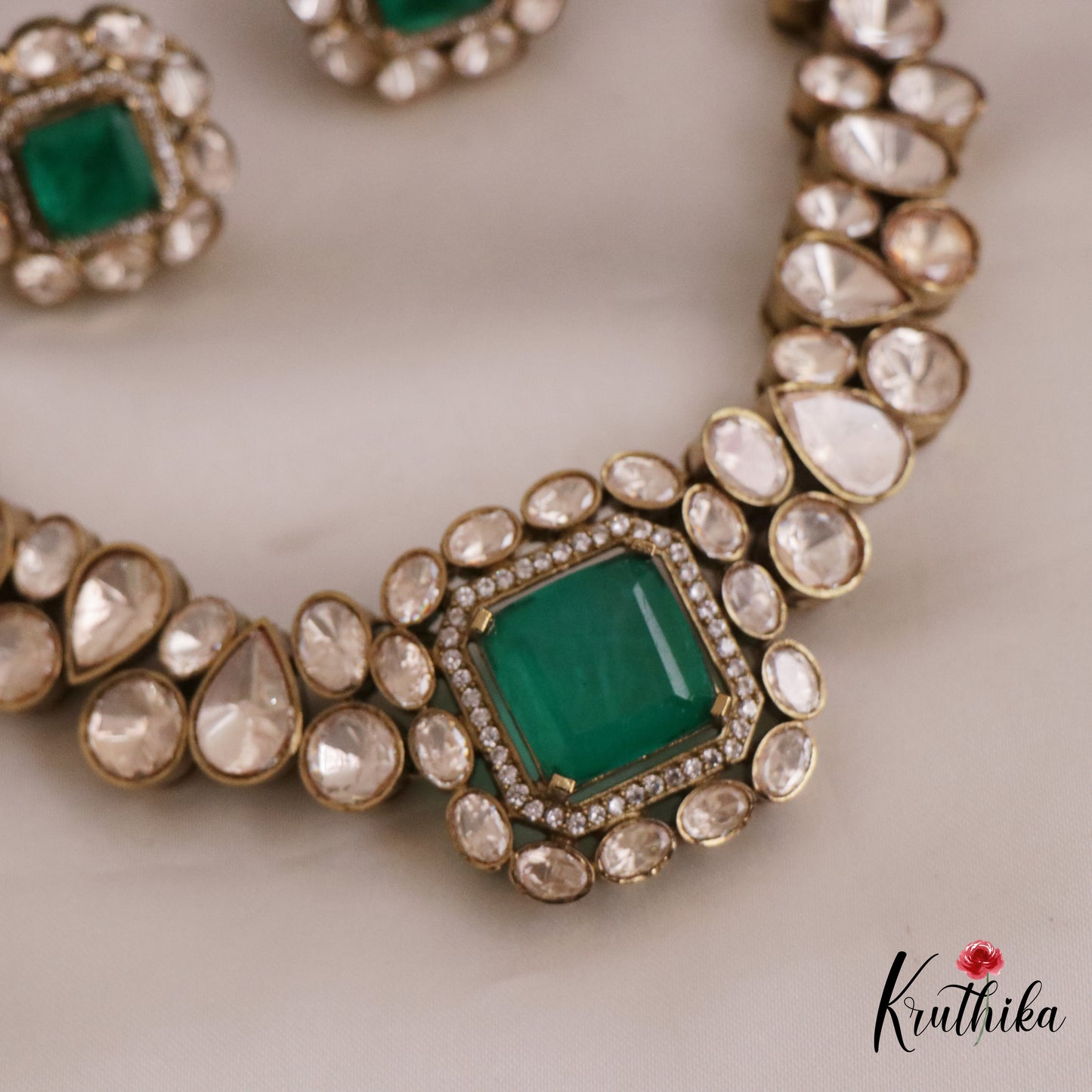 Elegant Mossanaite Choker NC2686 (Available In 4 Colors)