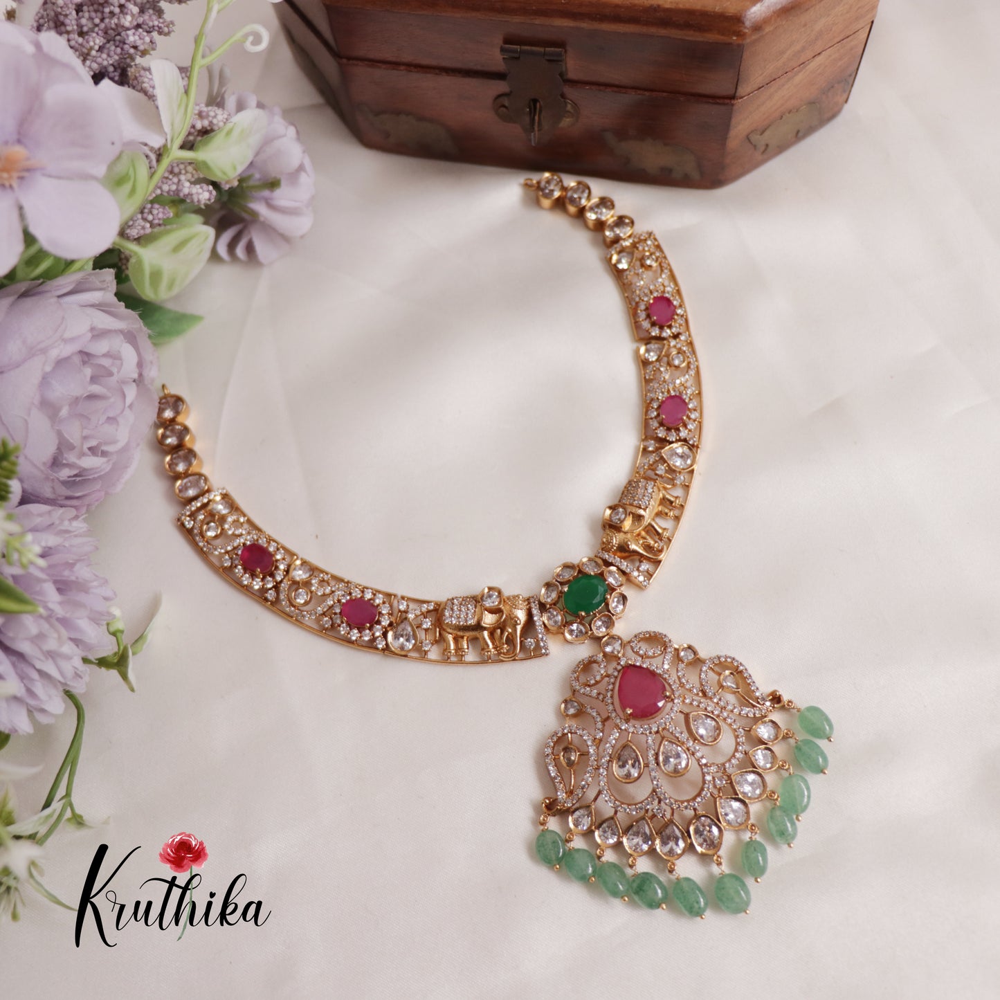 Stunning Teardrop Elephant With Pastel Green Beads Jadau hasli Necklace NC2542