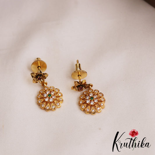 Trendy AD Floral Motifs Diamond-Finish Necklace NC2857