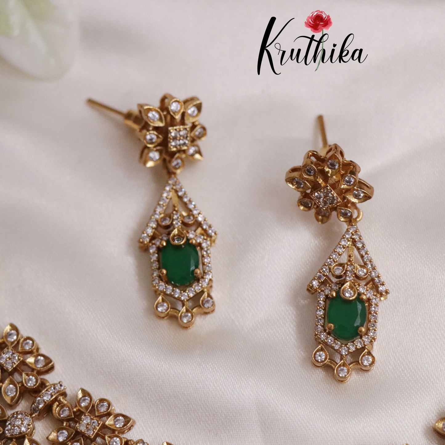 Grand CZ Victorian Necklace with Pendant Drop NC2239 (available in 2 Colors)