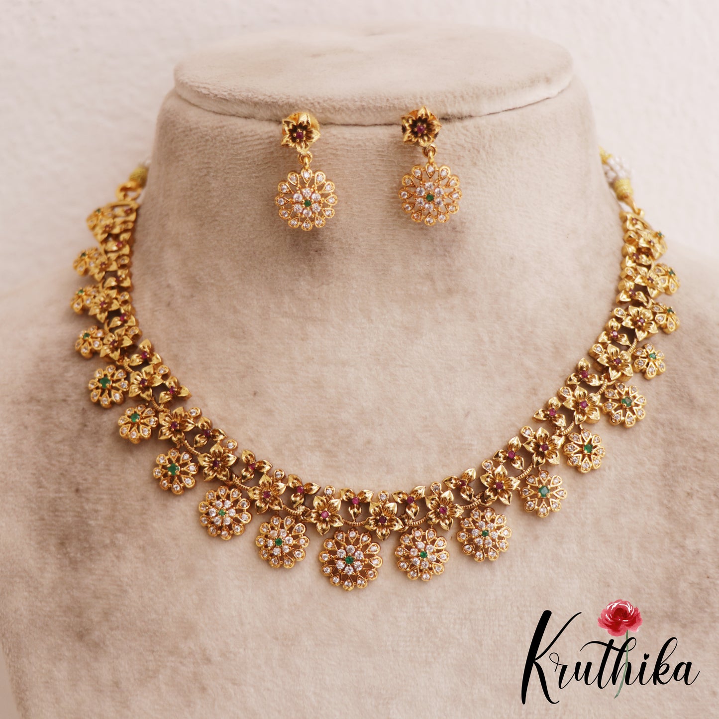 Trendy AD Floral Motifs Diamond-Finish Necklace NC2857