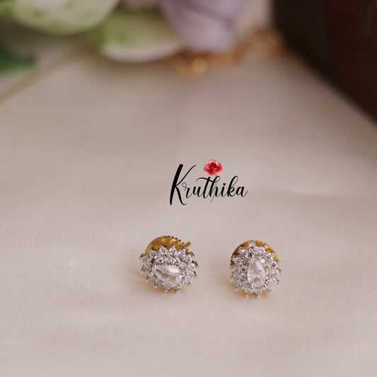 Simple CZ  Sparkling Black Bead Invisible Chain NC2311