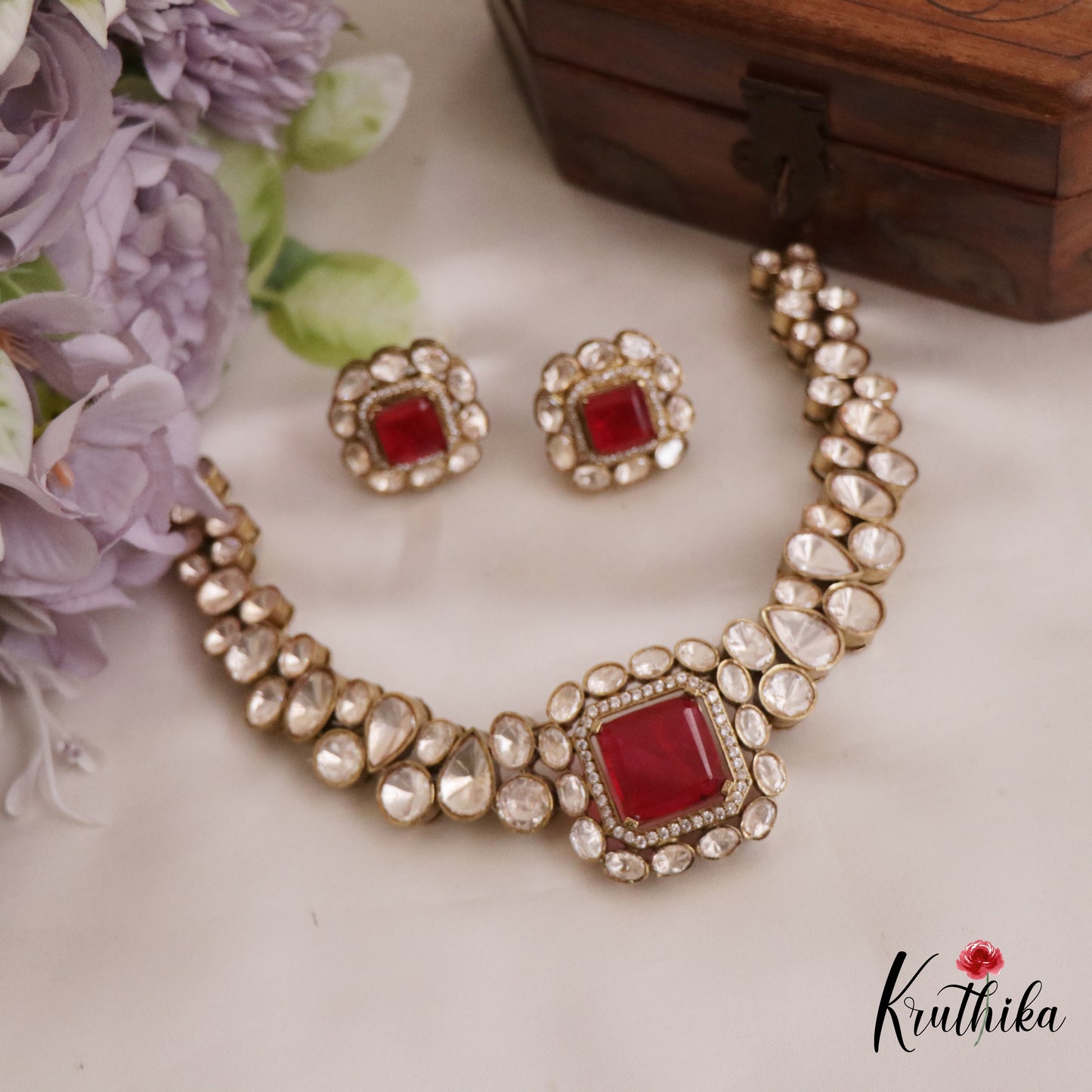 Elegant Mossanaite Choker NC2686 (Available In 4 Colors)