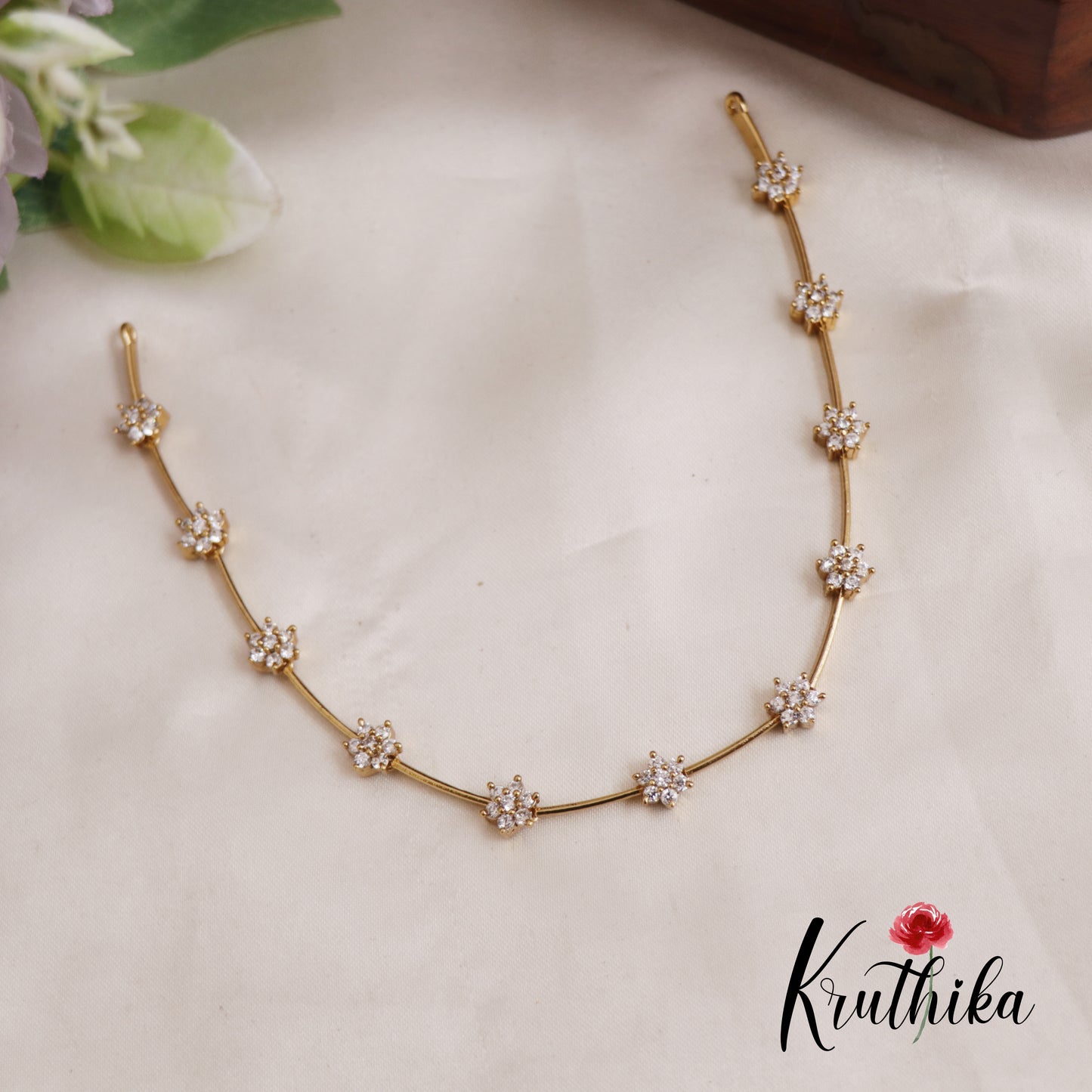 Simple CZ Floral Necklace NC2596
