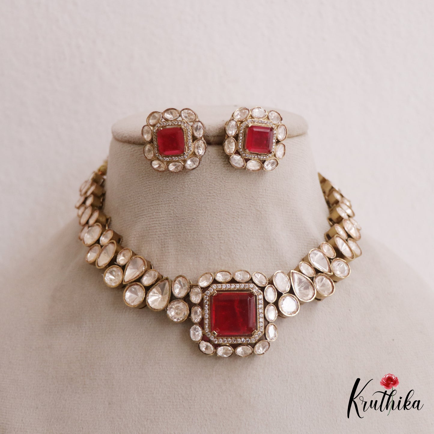Elegant Mossanaite Choker NC2686 (Available In 4 Colors)