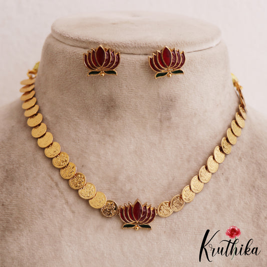 Elegant Lotus Lakshmi Motifs Kasu Choker NC2836