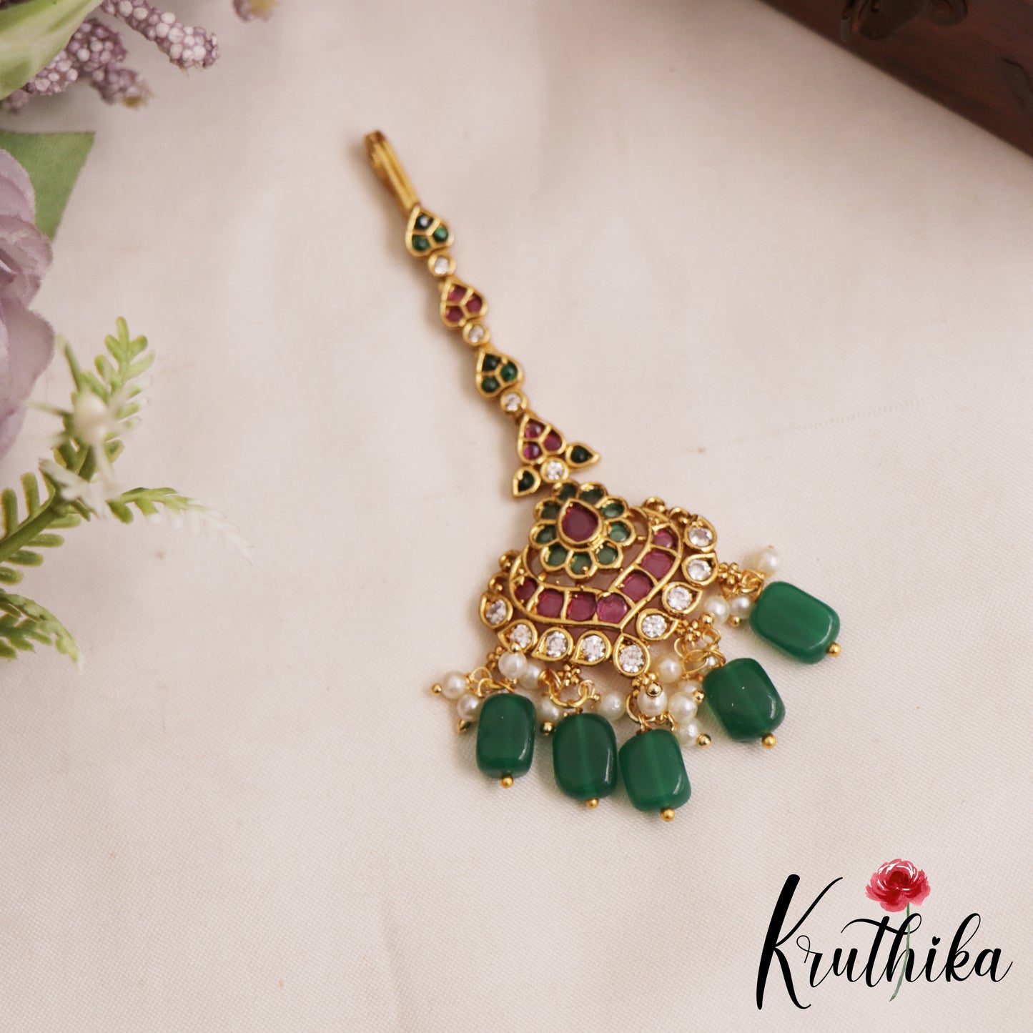 Classic Floral Motifs Kemp Maang Tikka With Green Bead Drops MT380