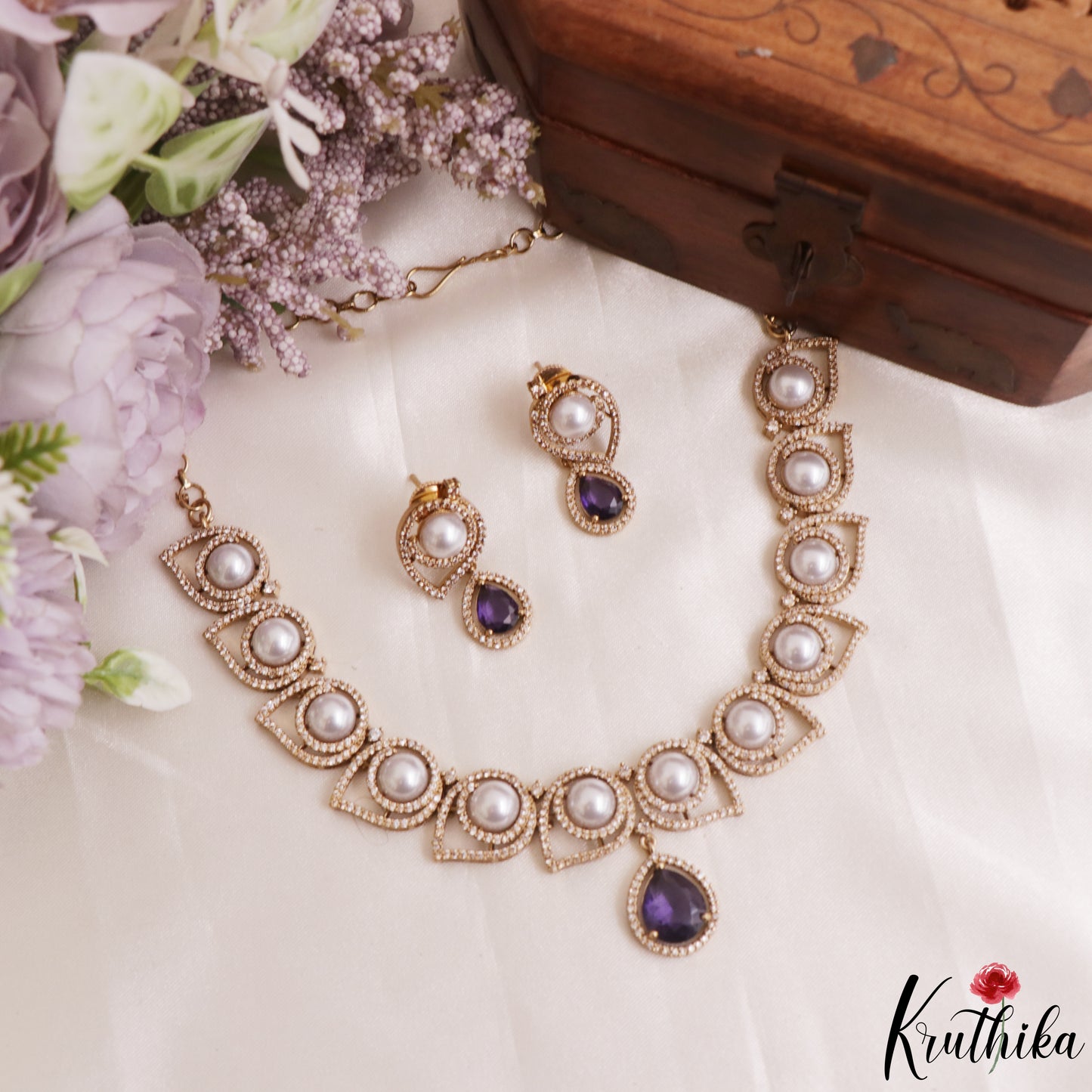 Elegant Pearl Leaf Motifs CZ Victorian Necklace NC3154 (Available In 6 Colors)