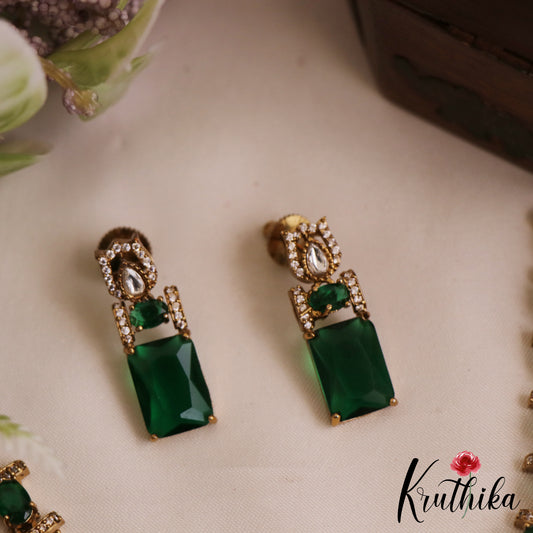 Stunning Teardrop Motifs AD Victorian Choker NC2823