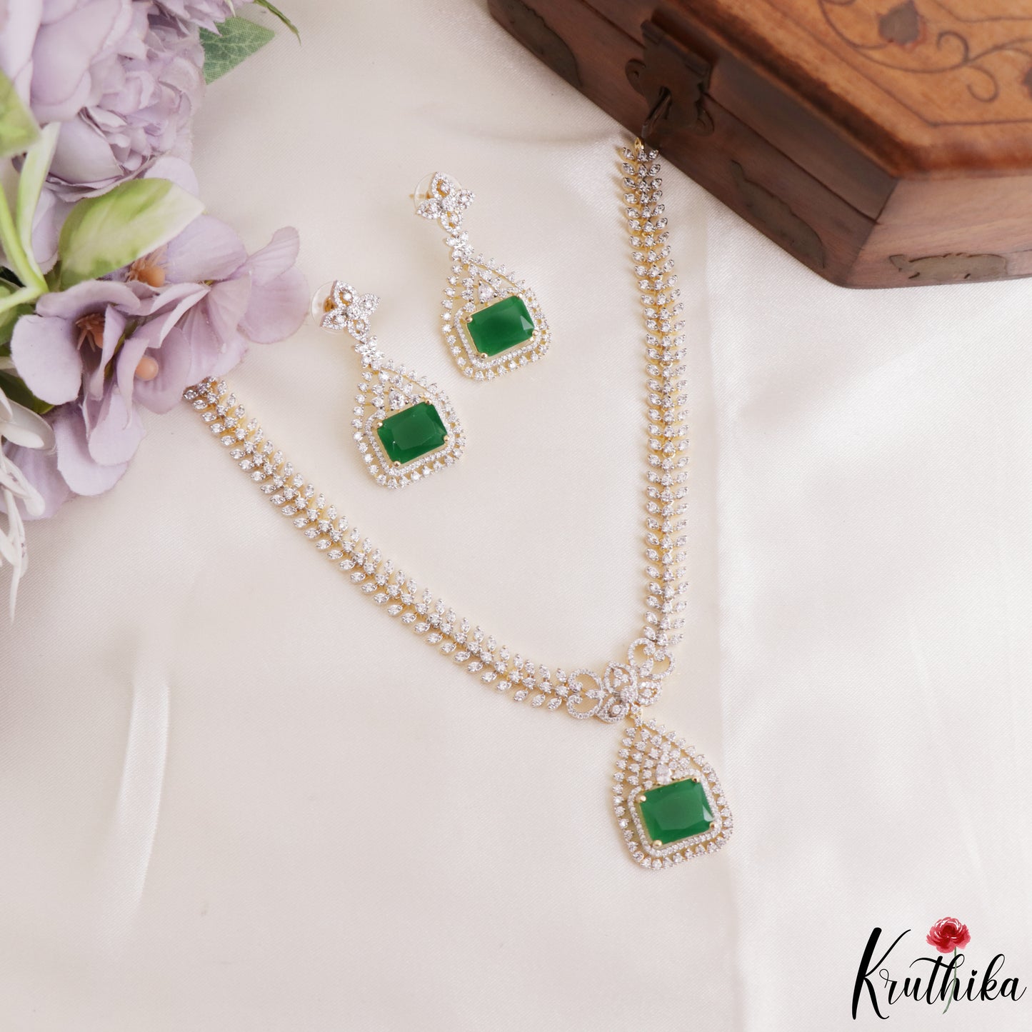 Pretty Floral Geometric Motifs CZ Victorian Necklace NC3265 (Available In 3 Colors)