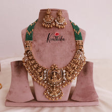 Exquistie Kundan Temple Nagas Green beads haaram LH811