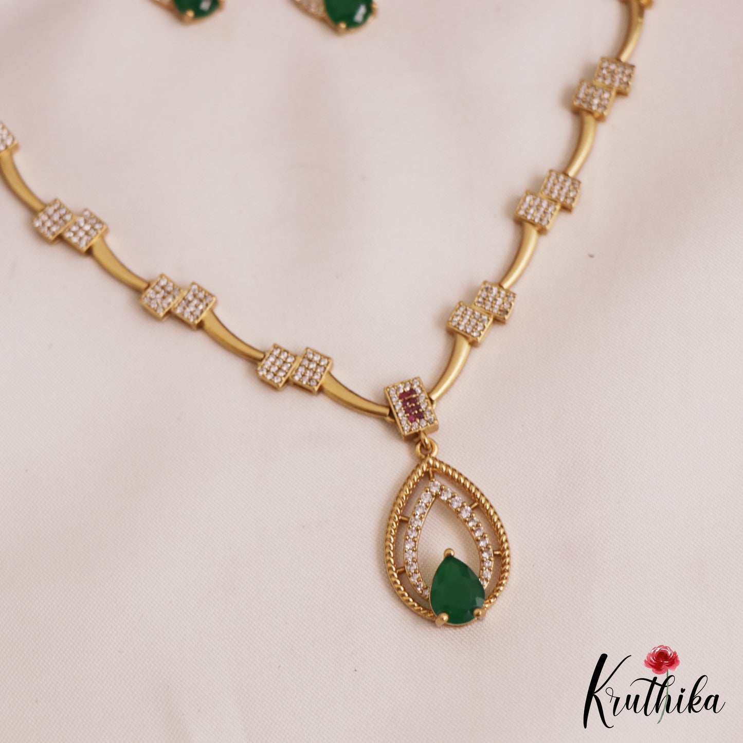 Sparkling Diamond-Finish Gold-Tone AD Teardrop Motifs Necklace NC2757 (Available In 2 Colors)