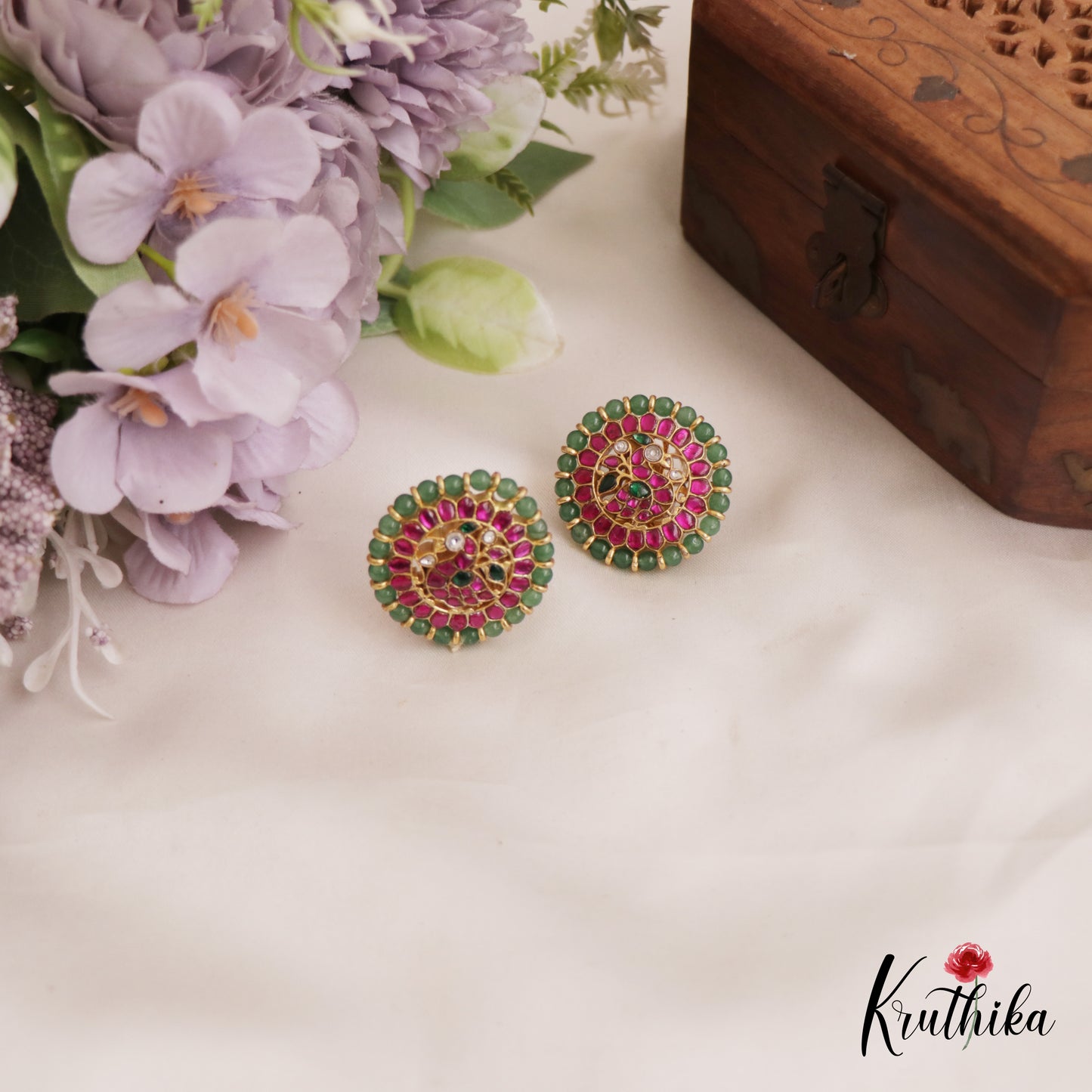 Contemporary Green Bead Border Floral Motifs Jadau Stud Earrings E1002