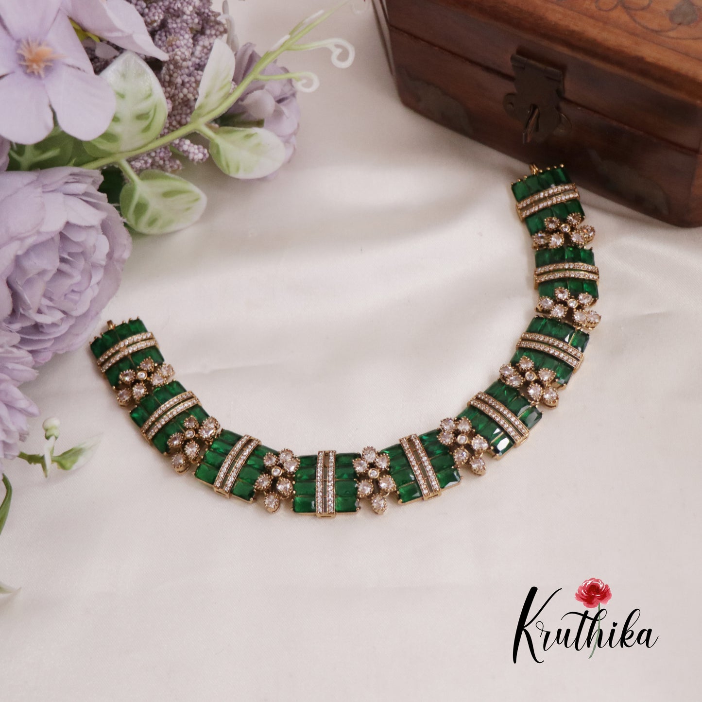 Beautiful & premium floral Victorian Chocker NC1753