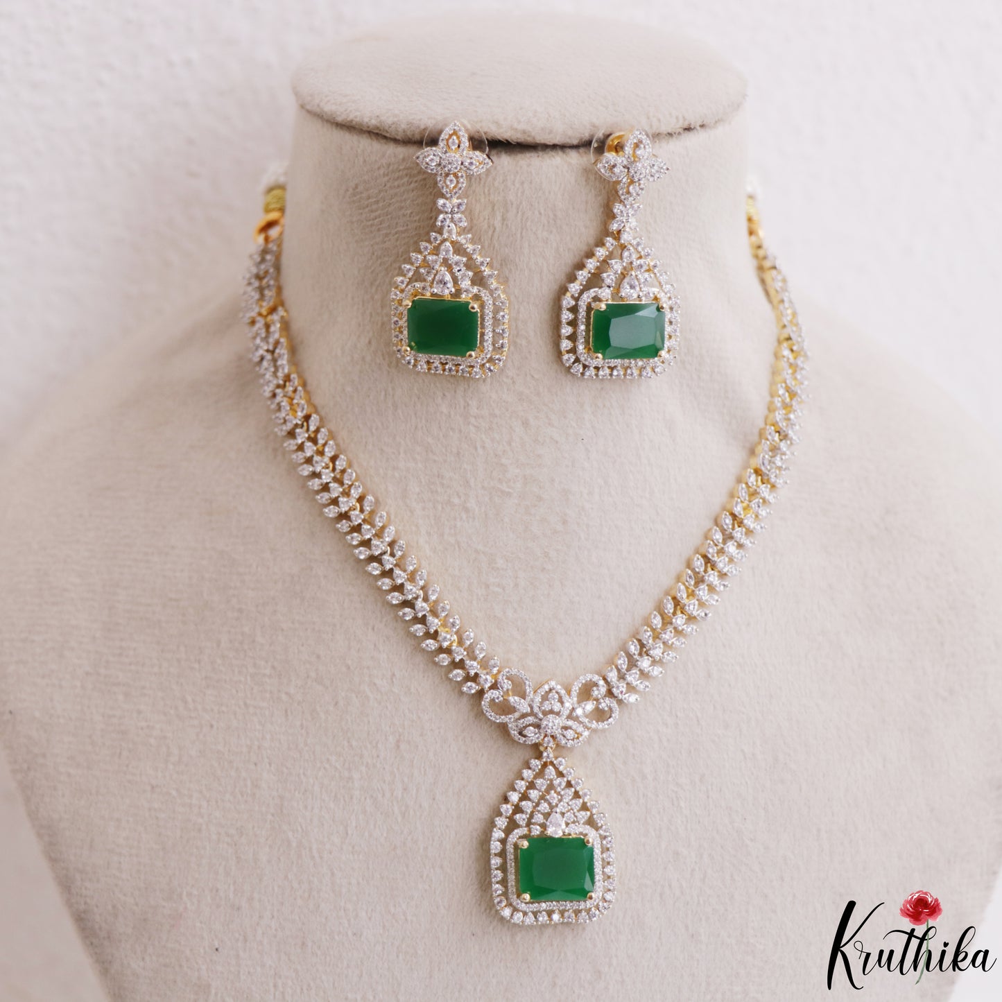 Pretty Floral Geometric Motifs CZ Victorian Necklace NC3265 (Available In 3 Colors)