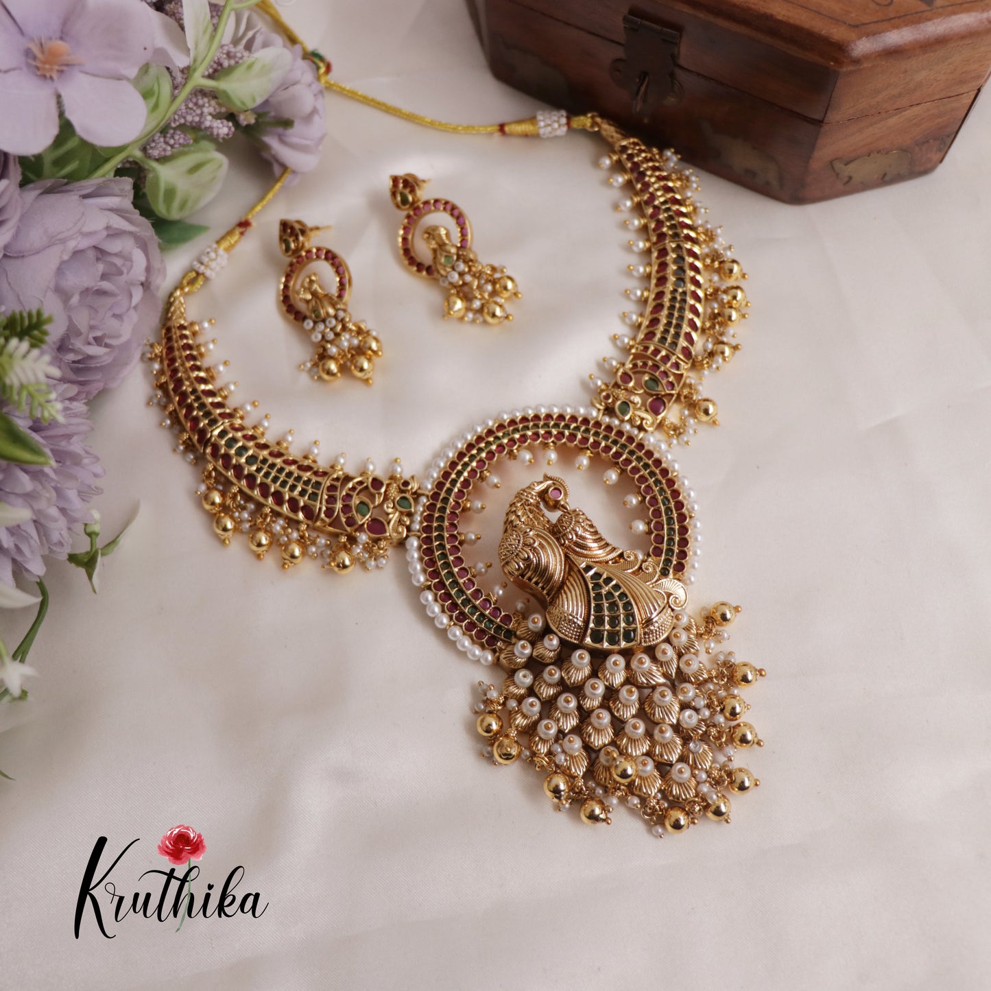 Stunning Peacock Kemp Necklace NC2505 ( Available in 2 Colours)