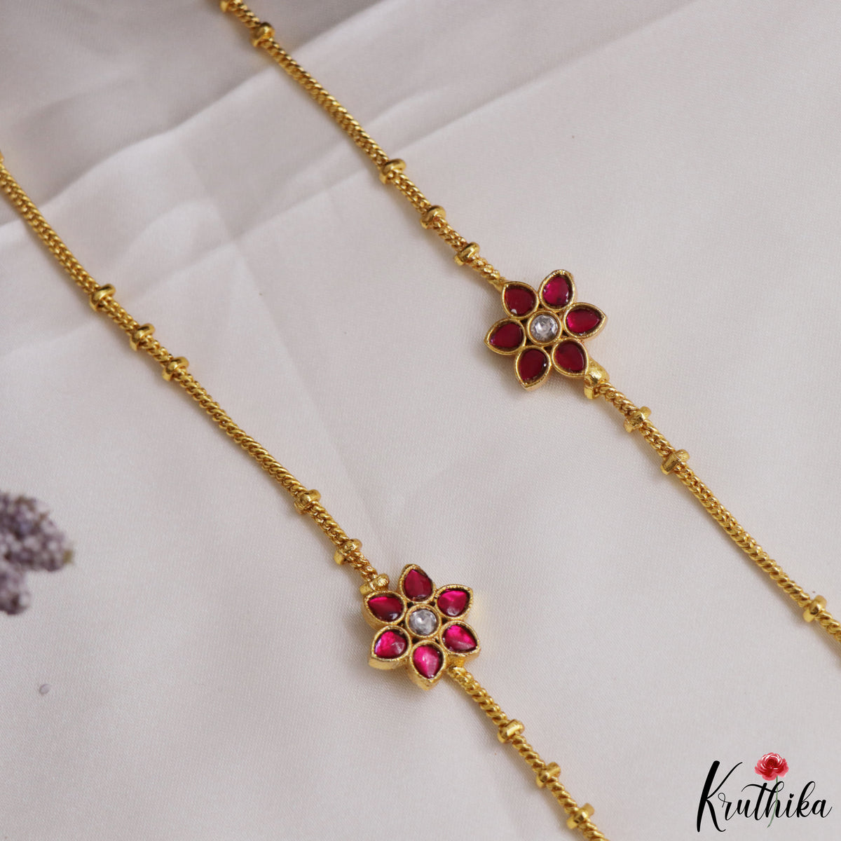 Pretty Floral Pendant Jadau Anklets A67