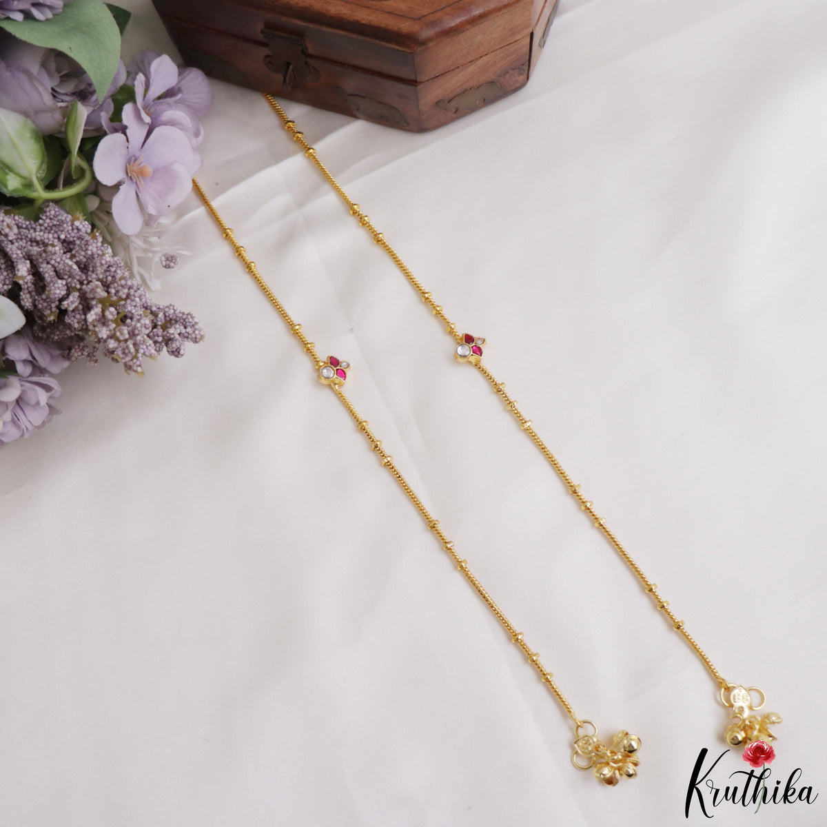 Simple Floral Pendant Jadau Anklets A66